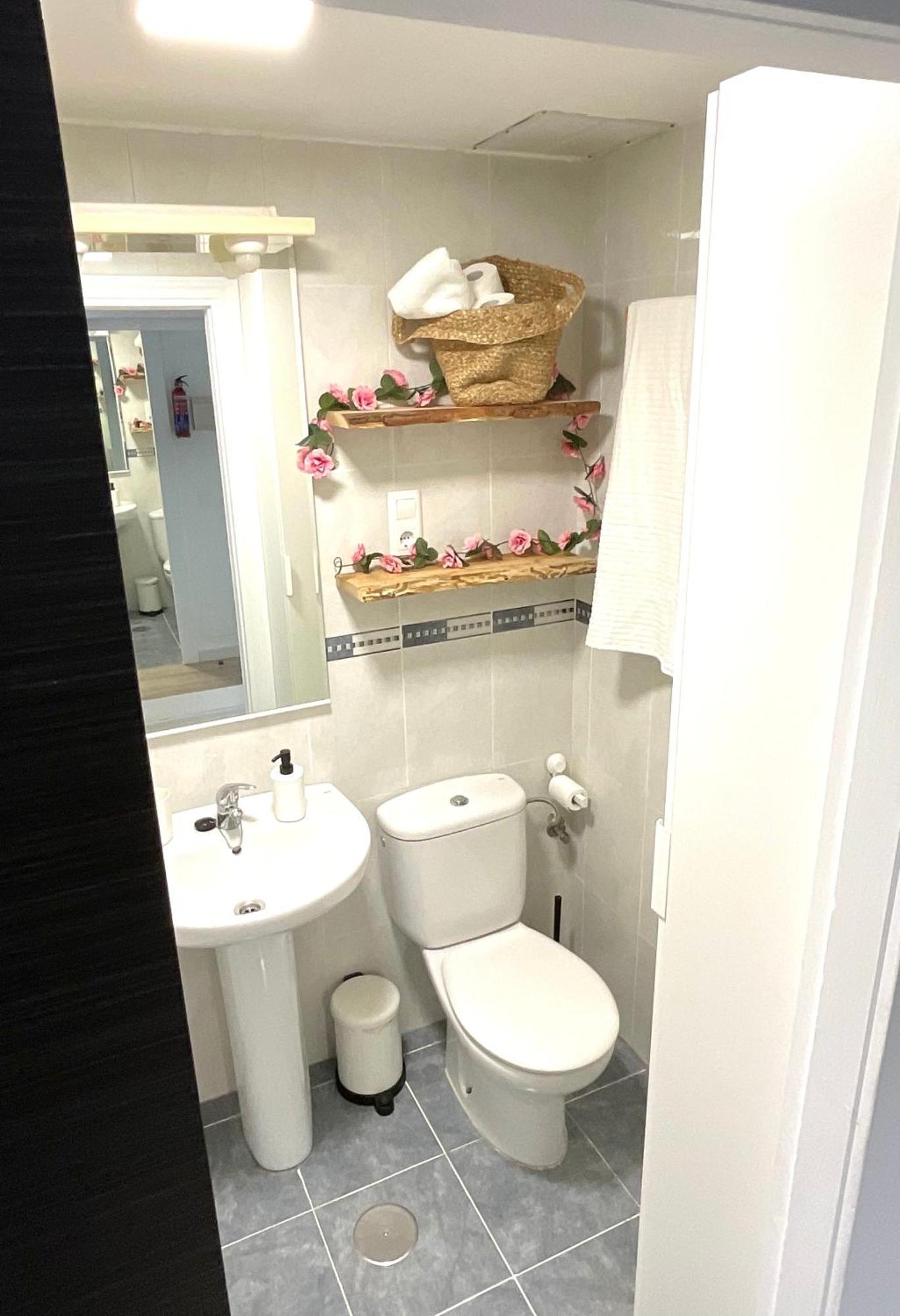Estudio En Primerisima Linea Apartment Benalmadena Ngoại thất bức ảnh