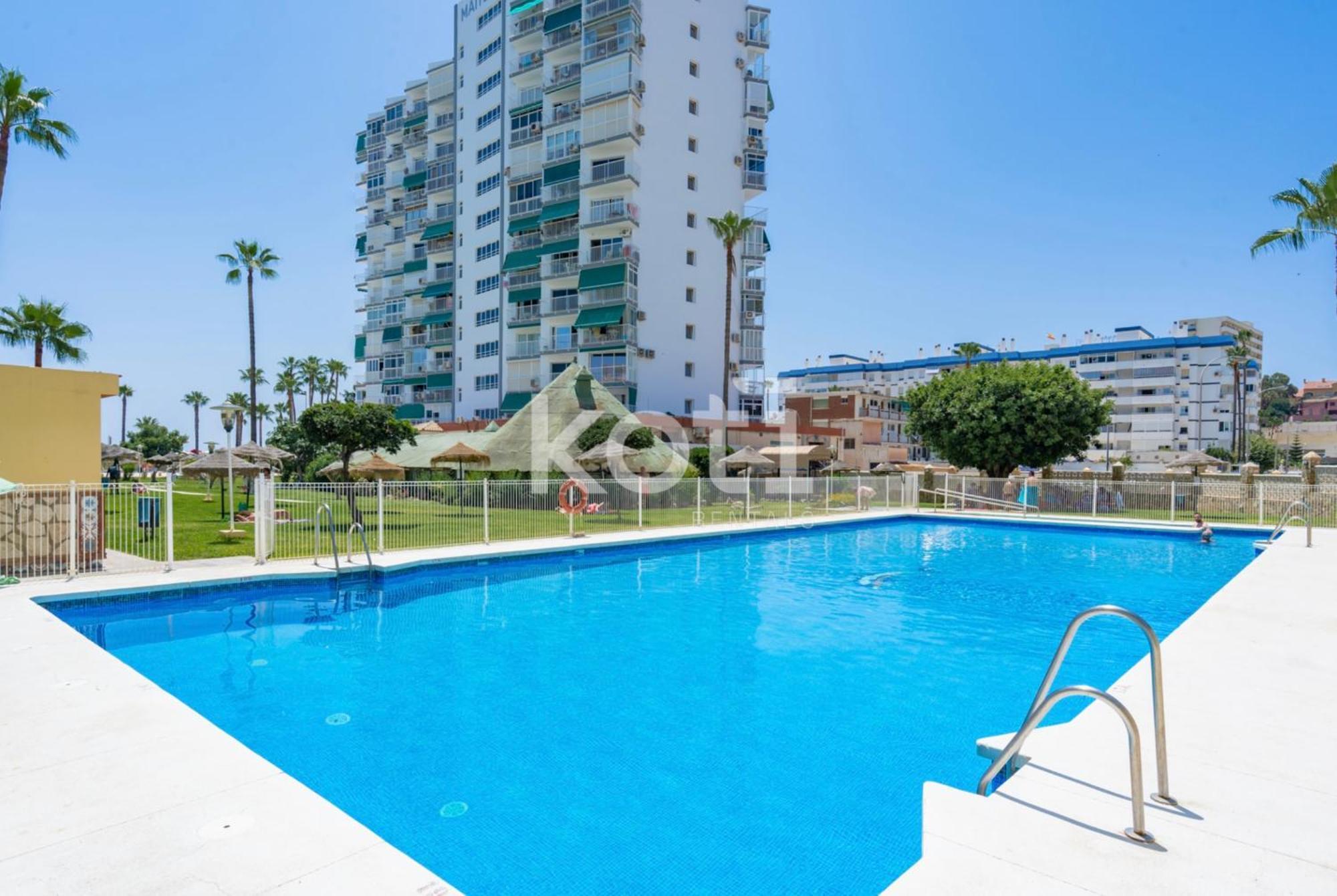 Estudio En Primerisima Linea Apartment Benalmadena Ngoại thất bức ảnh